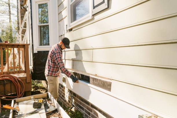 Top rated local Storm Damage Siding Repair specialists in Sterling, IL